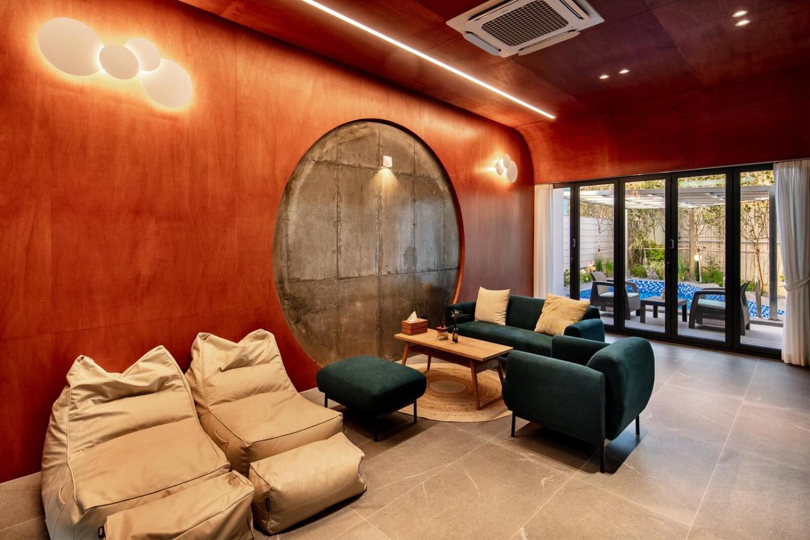 lounge