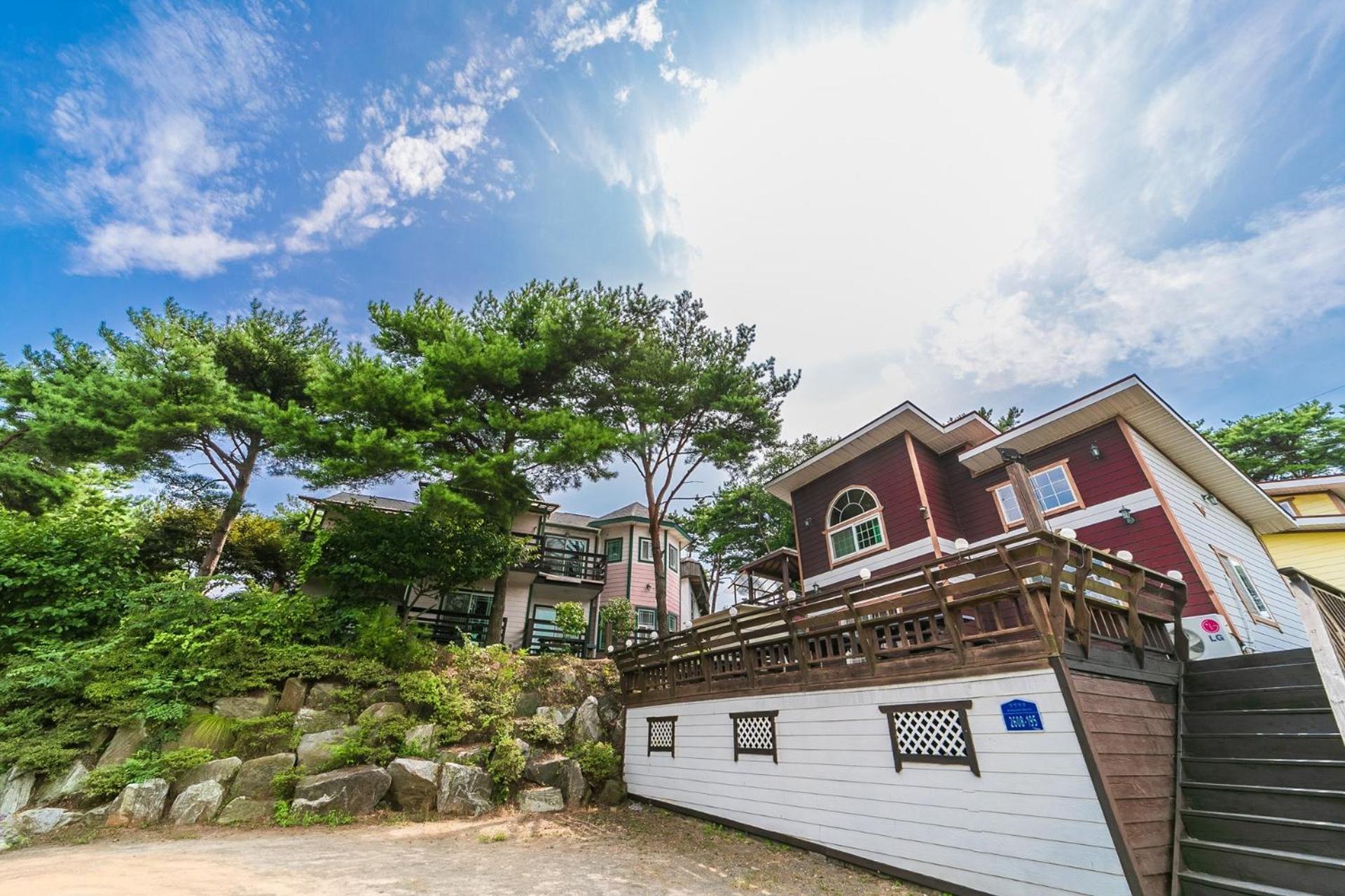 Taean Anmyeondo Geuttaegeu Pension view 4