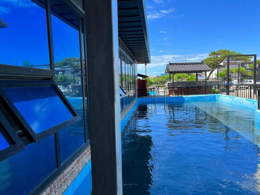 Nonsan Oyeo Poolvilla