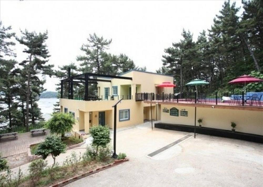 Taean Sugasolbang