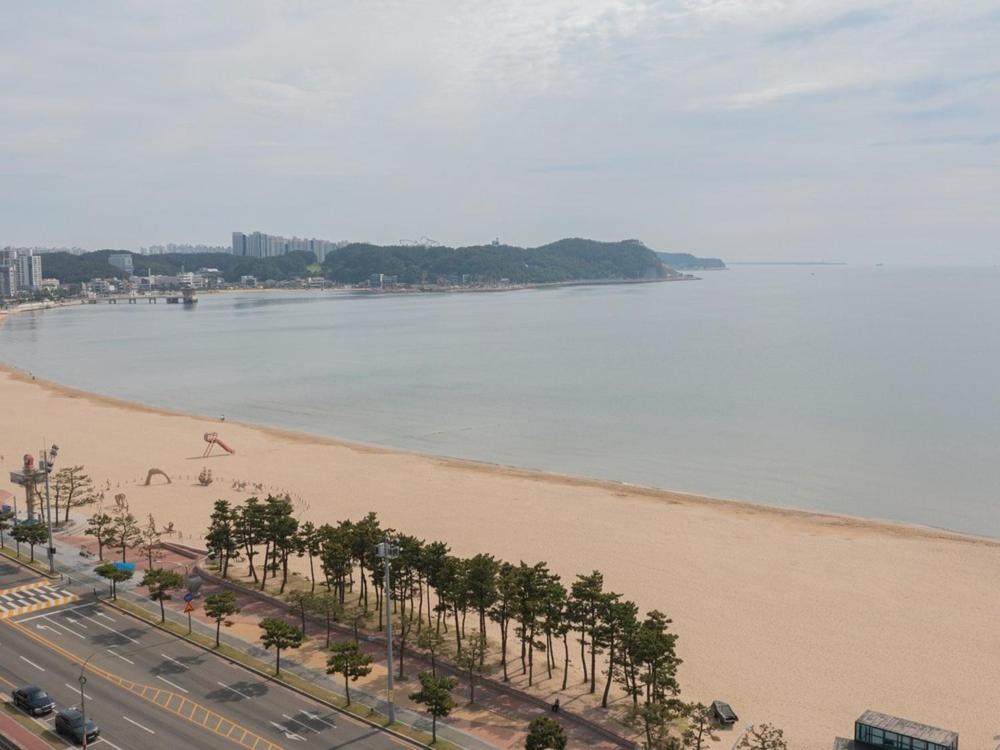 Pohang Pool Villa Yeongil view 3