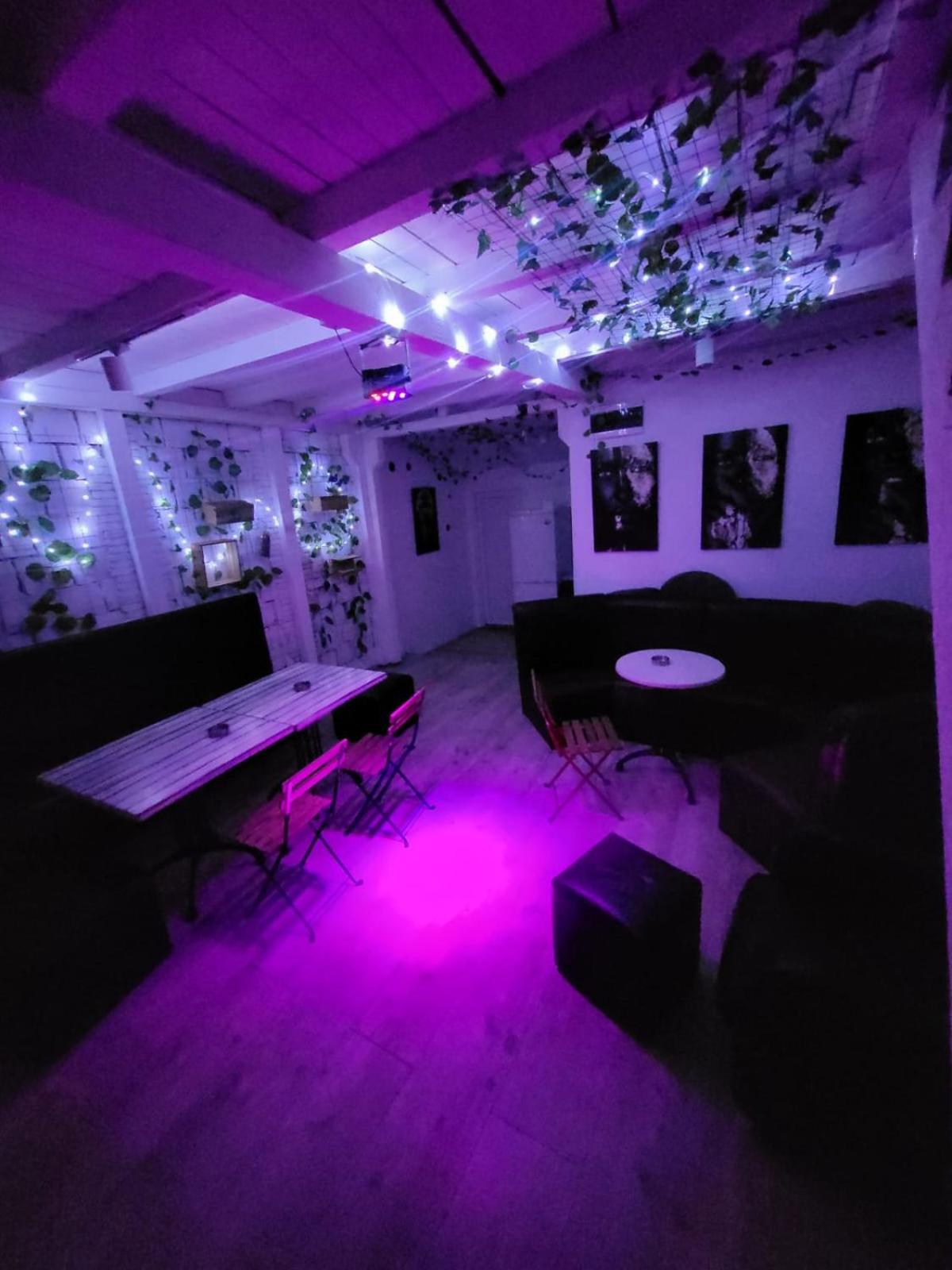 lounge