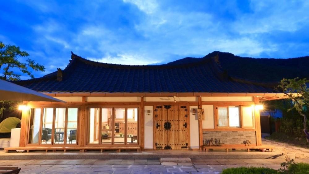 Suncheon Sumiyeonga Hanok Private House