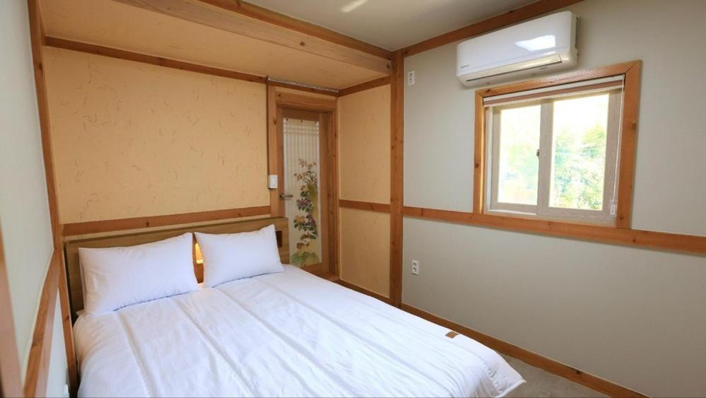 Suncheon Sumiyeonga Hanok Private House