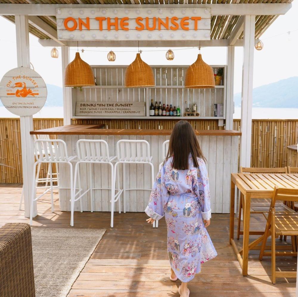 On the Sunset Mansion, photo 10