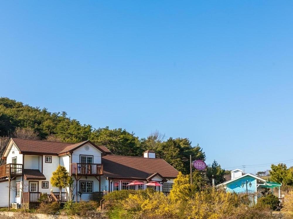 Anmyeondo susukotdari Pension