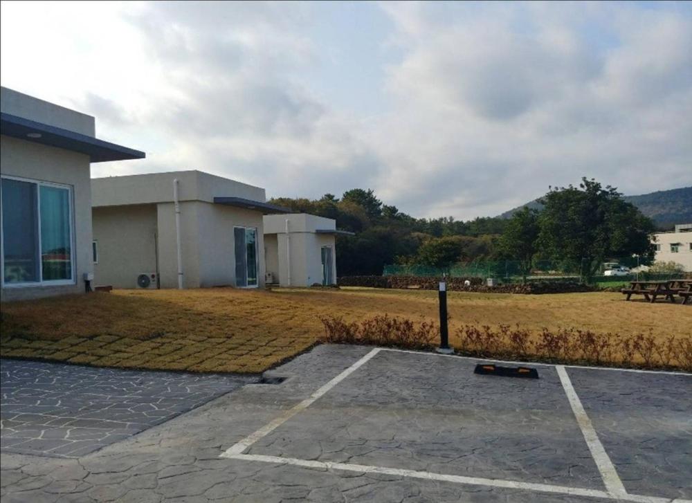 Jeju Bijarim Very Mung Pension view 3