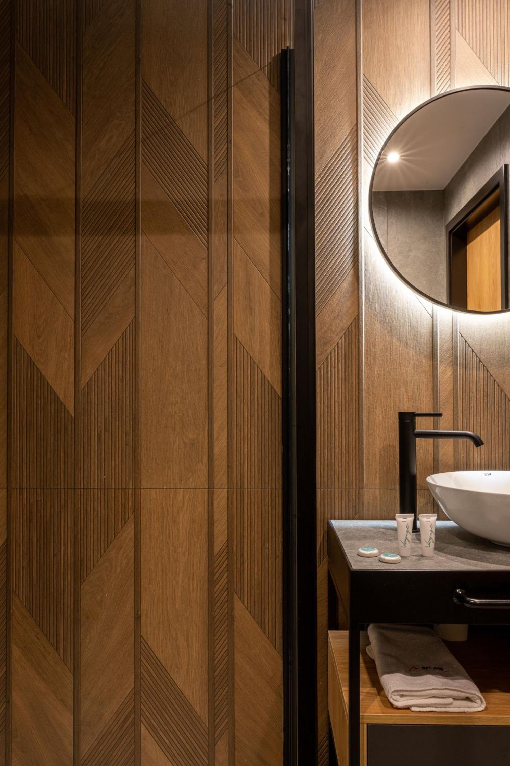 Bel-Ami