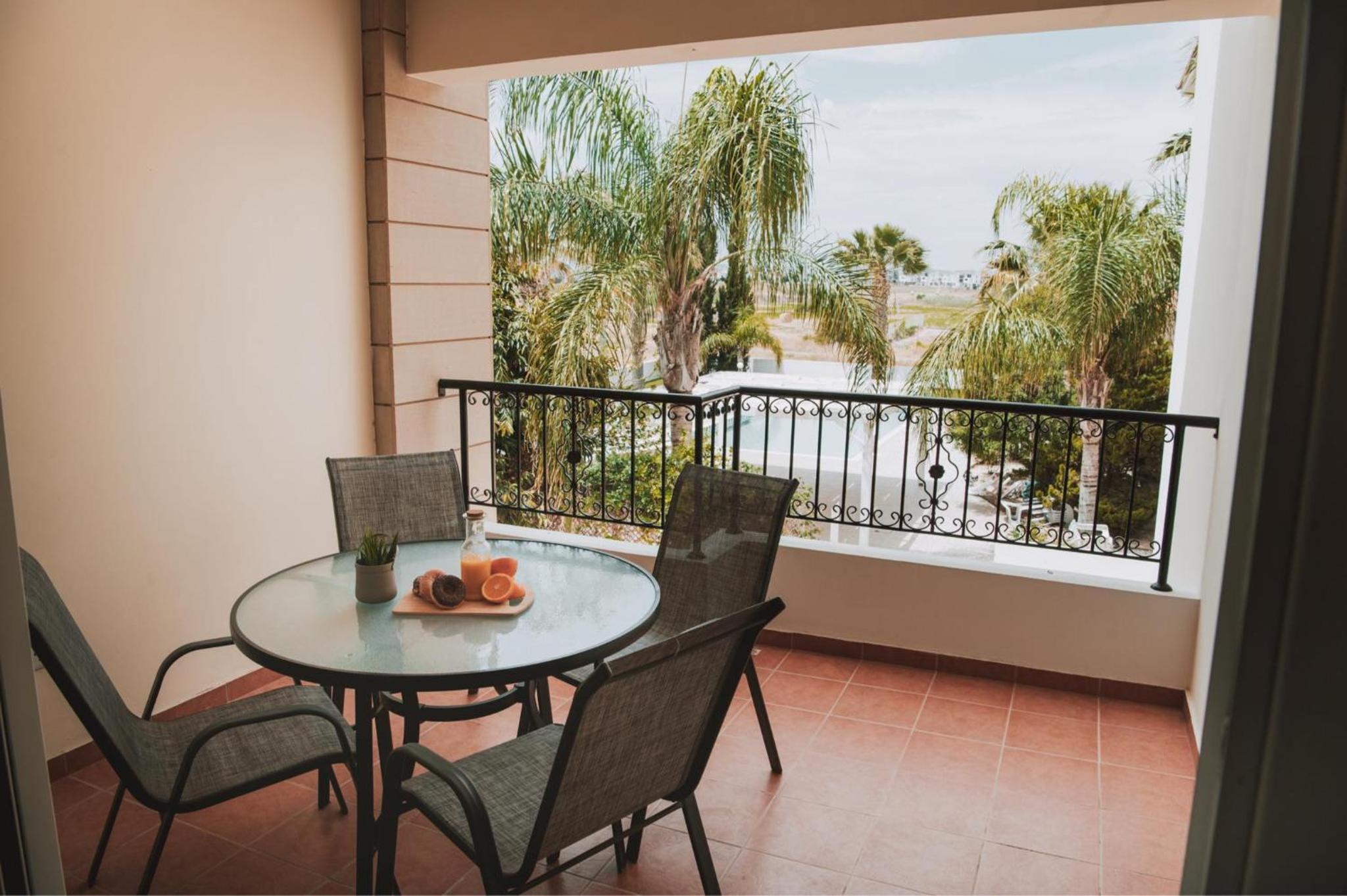 Mercury Apartment