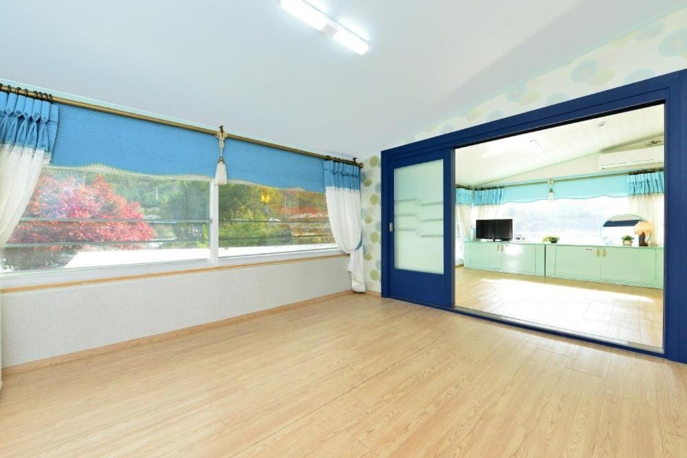 Gapyeong Kkonmuji Pension