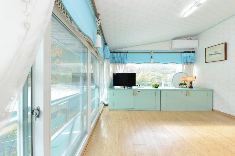 Gapyeong Kkonmuji Pension