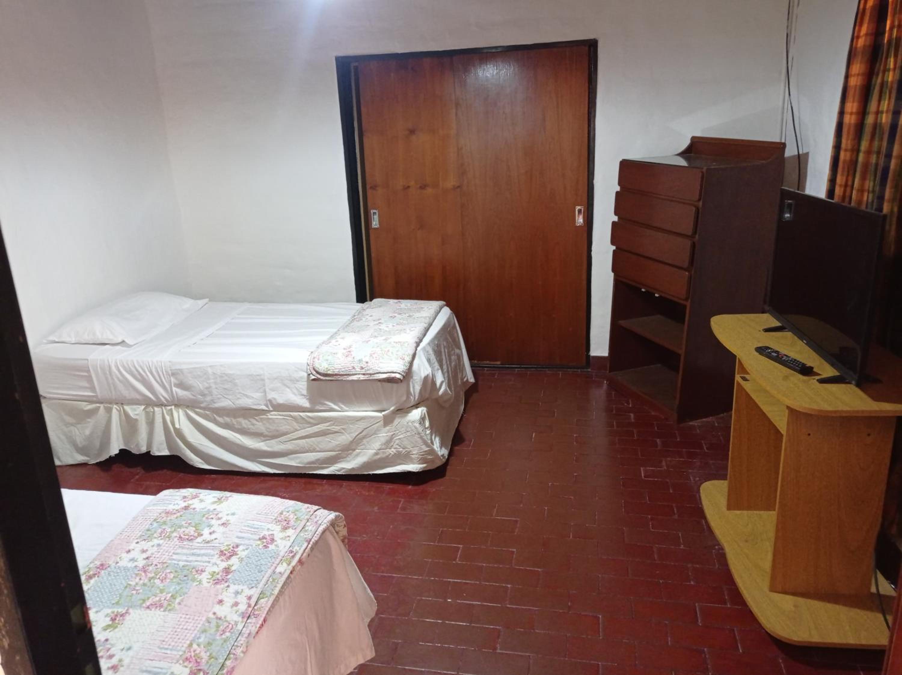 Disfrutá Tucumán en depto 2 dormitorios parar 4 en la mejor zona de Tucumán frente al parque Avellaneda