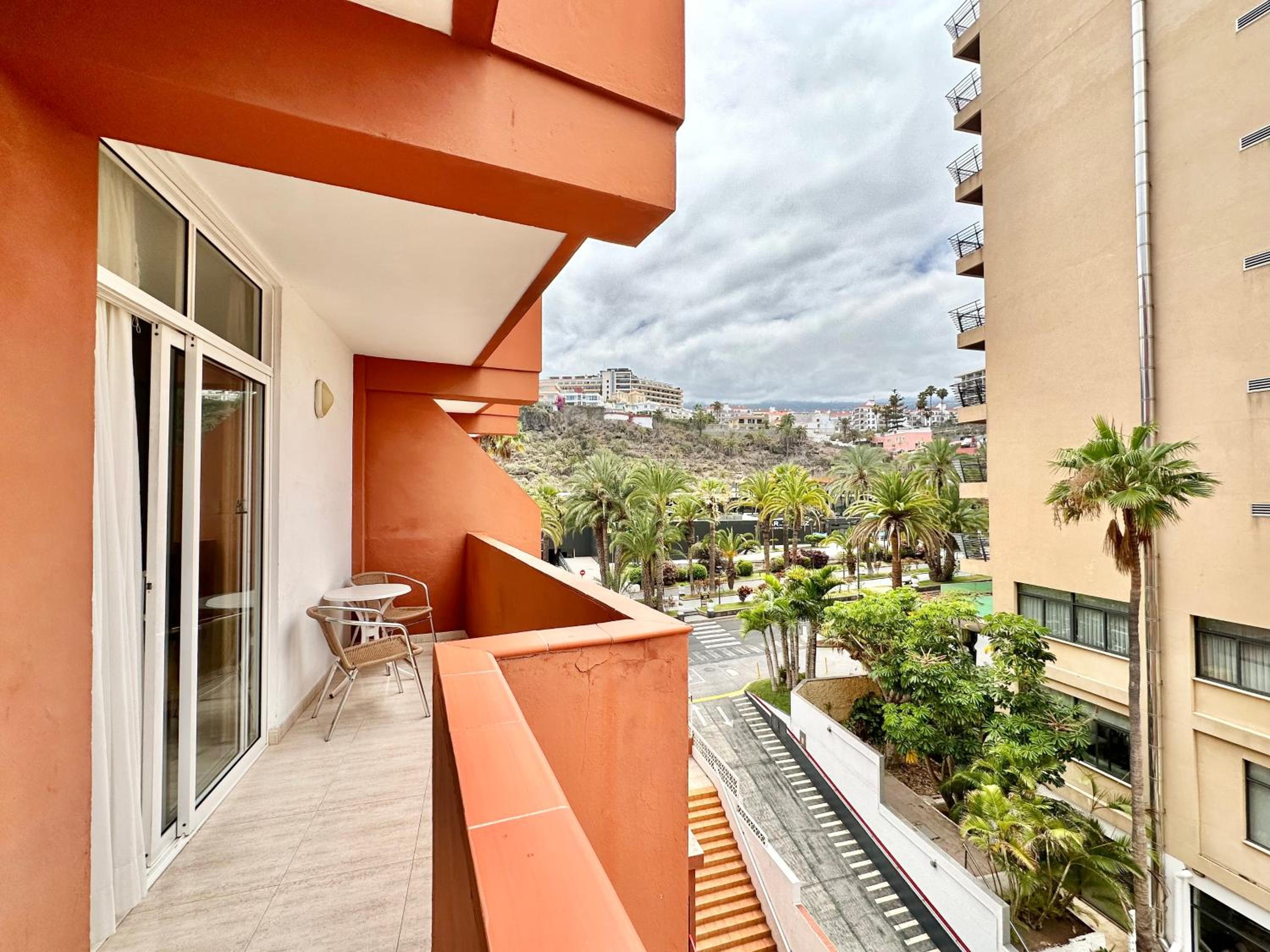 Alta Beachside Apartments