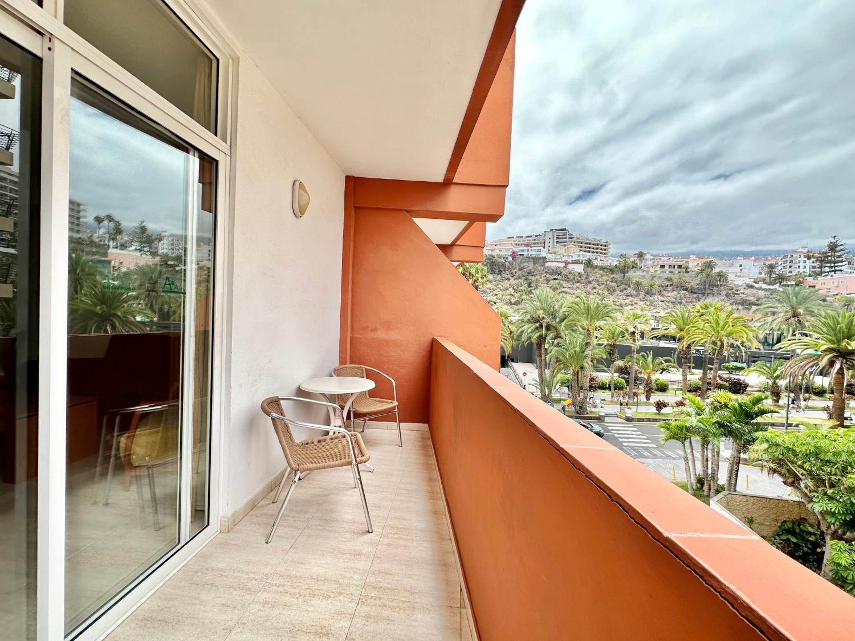 Alta Beachside Apartments