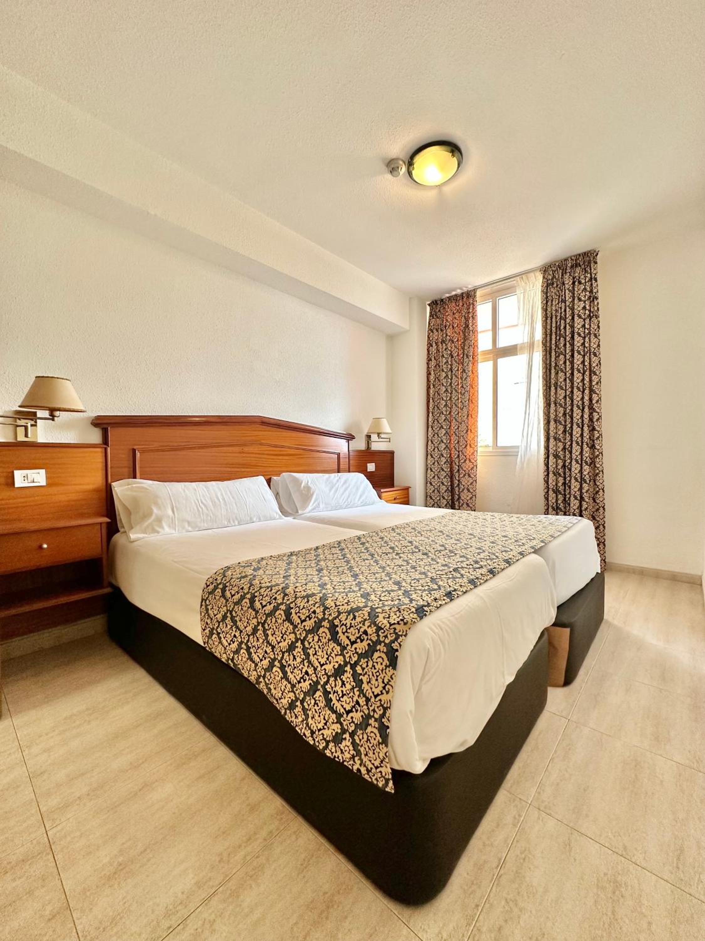 Alta Beachside Apartments