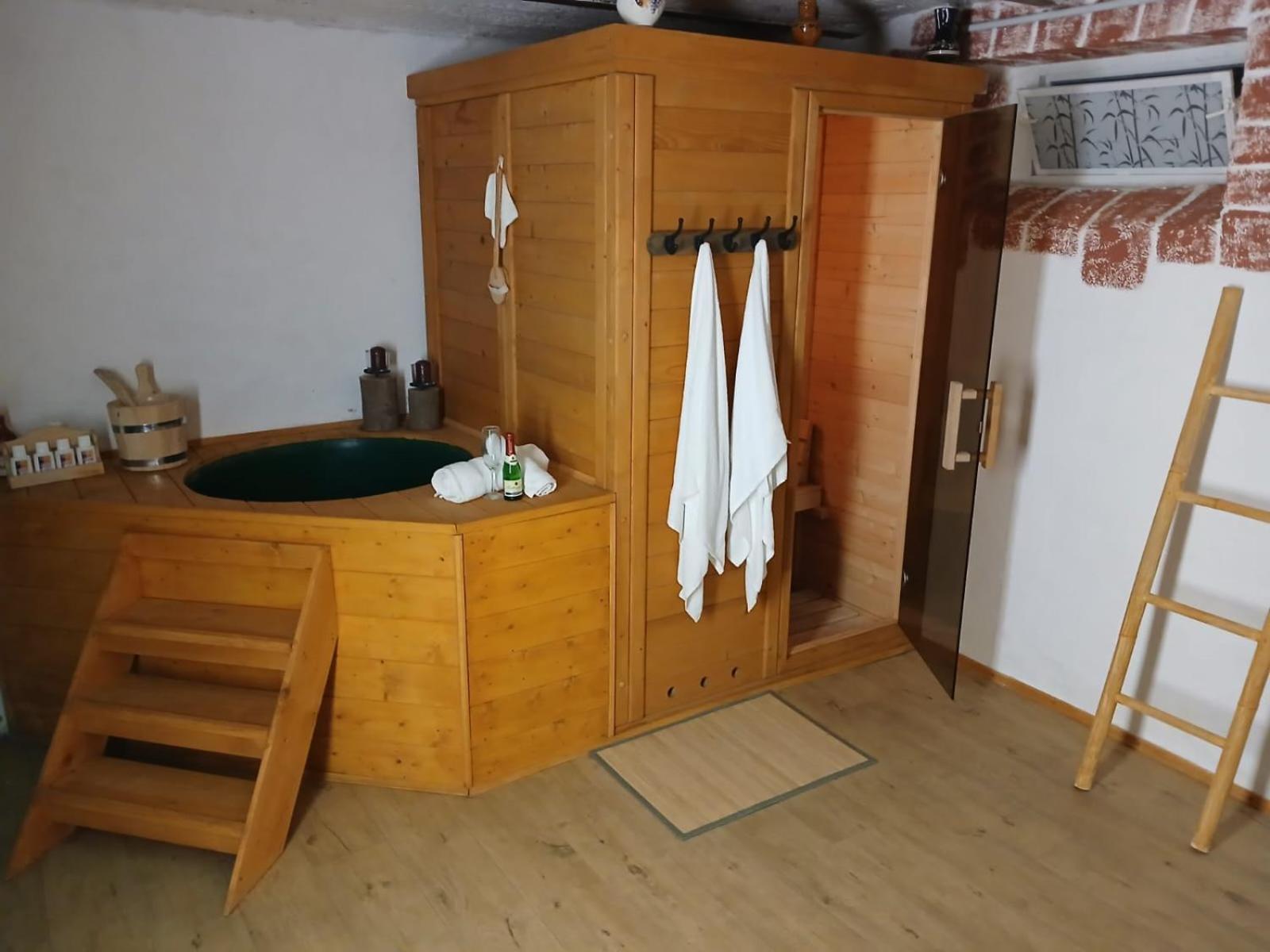 Familienfreundliches-luxus-Bahnwärterhaus