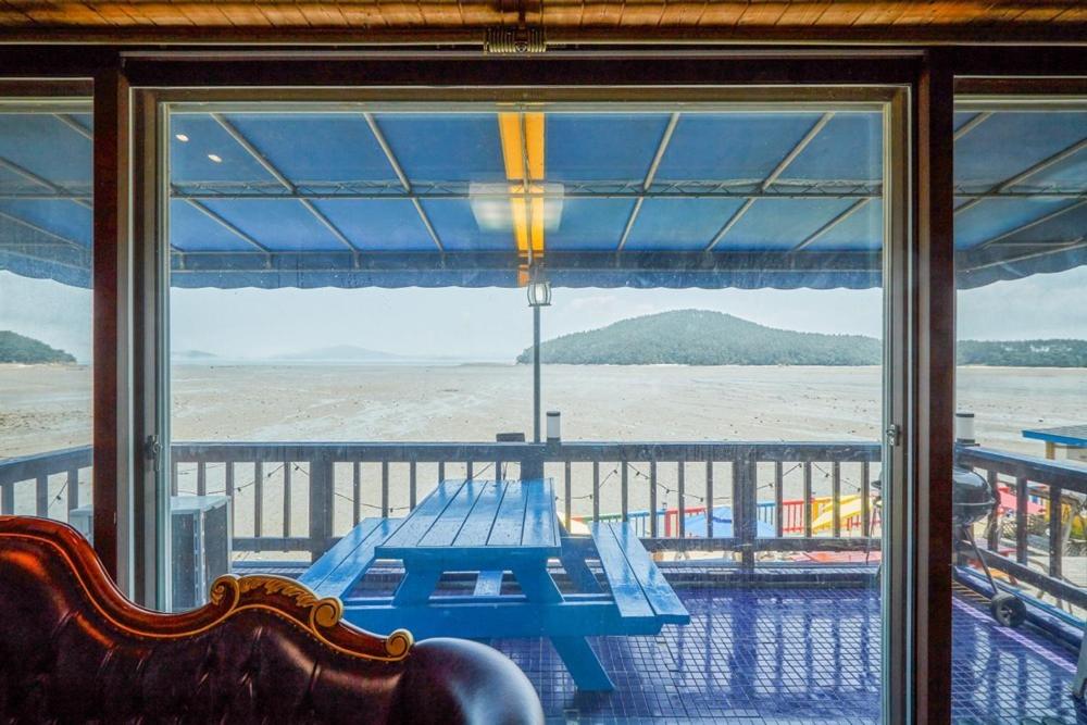 Taean Rainbow Pension