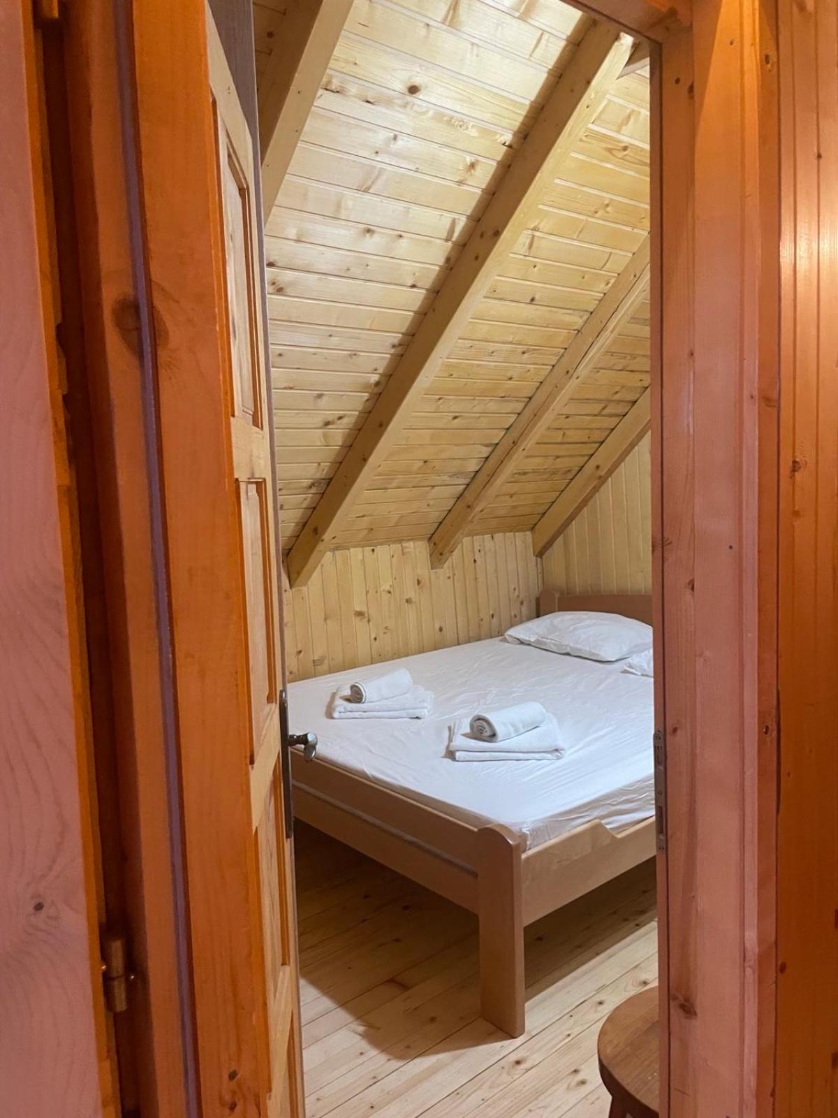 Durmitor's sun cottages