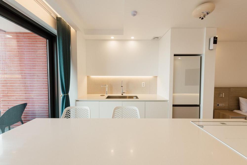 Pohang Case Poolvilla