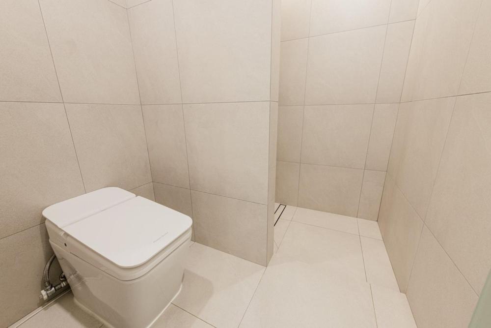 Pohang Case Poolvilla