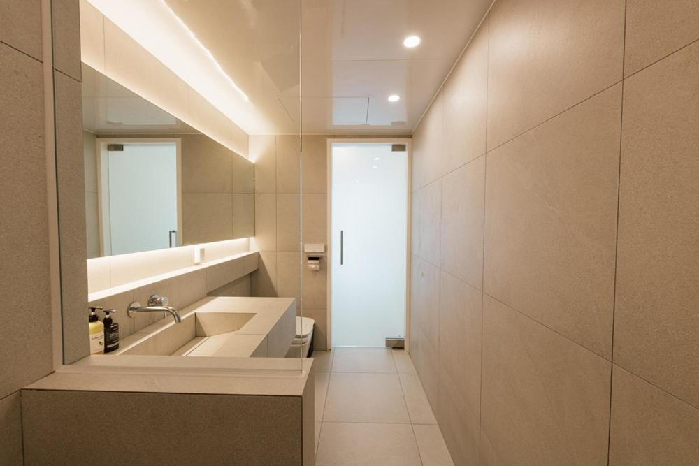 Pohang Case Poolvilla