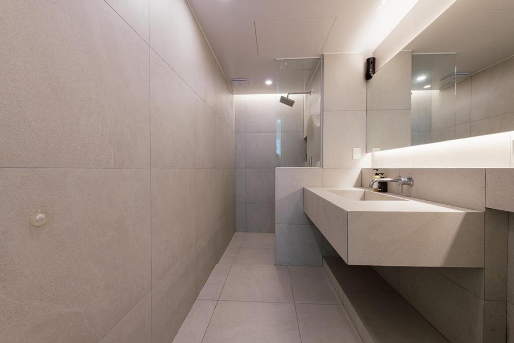 Pohang Case Poolvilla