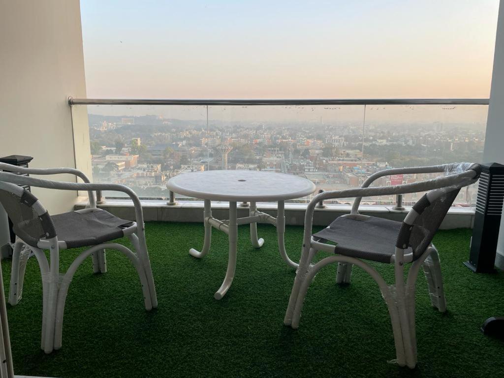 2 Bed Room Suite-Elysium Tower Opp Centaurus Mall Islamabad view 2