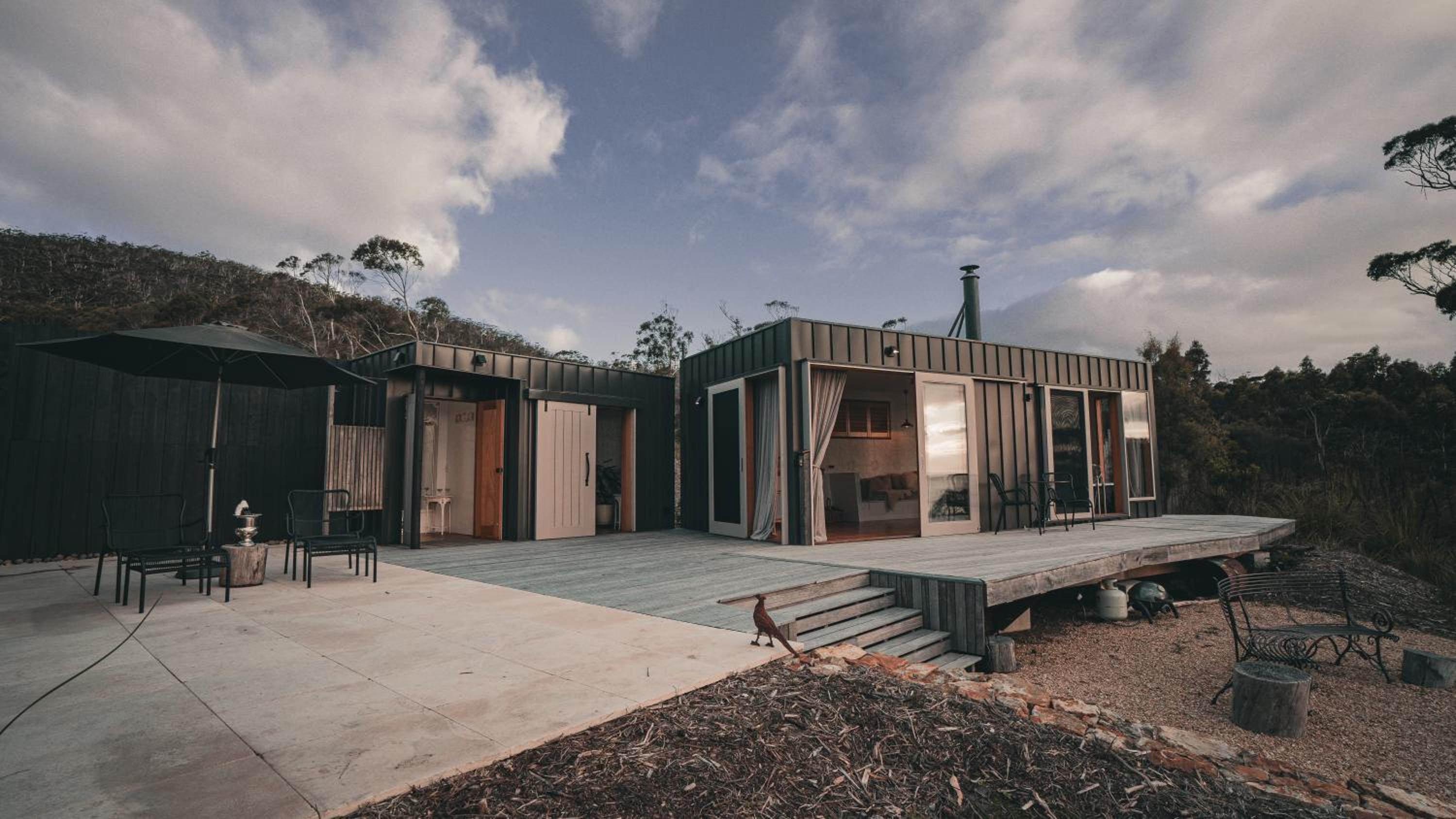 The Hide private Waterfront on Beautiful Bruny
