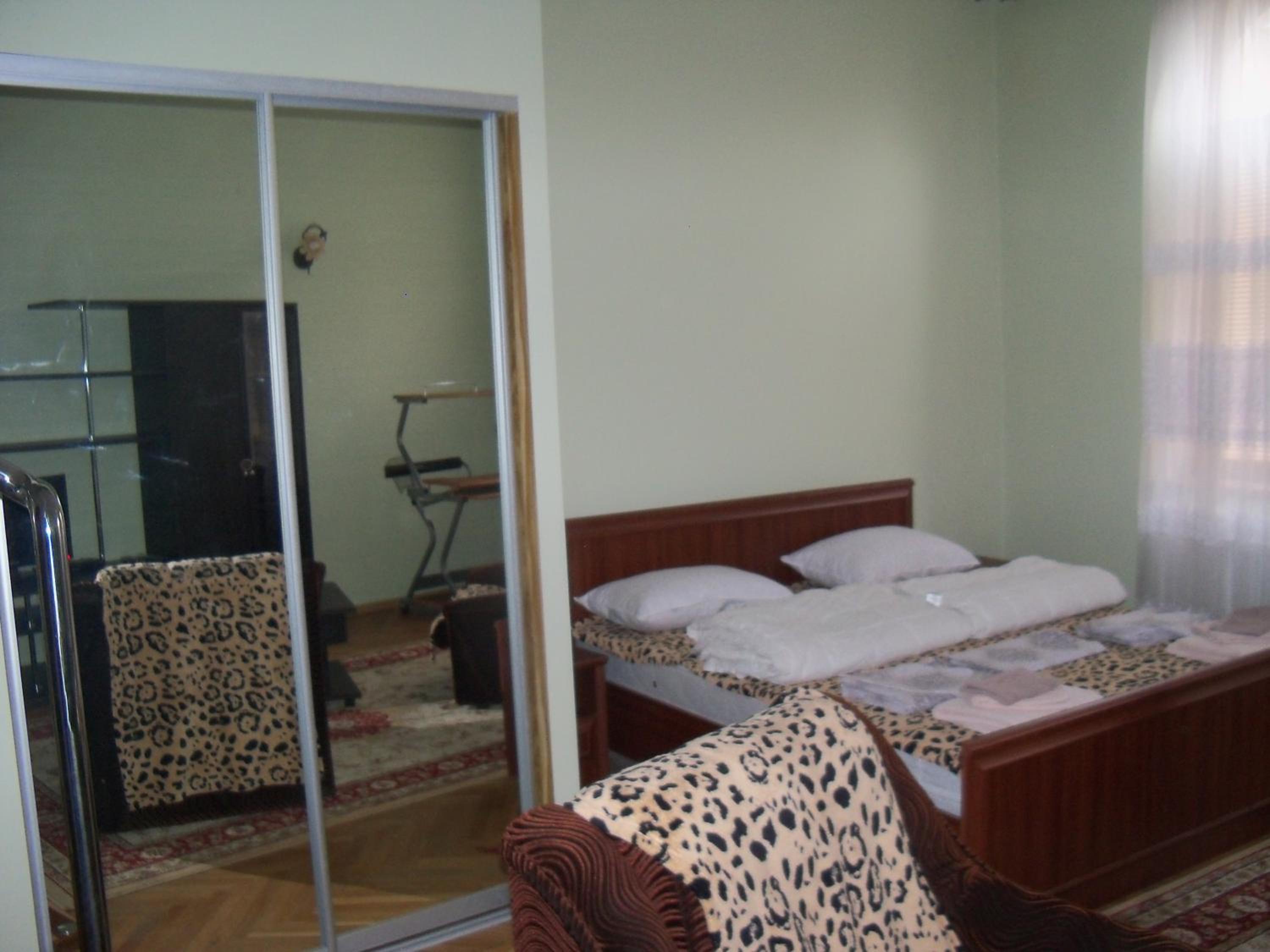 Apartment Roman