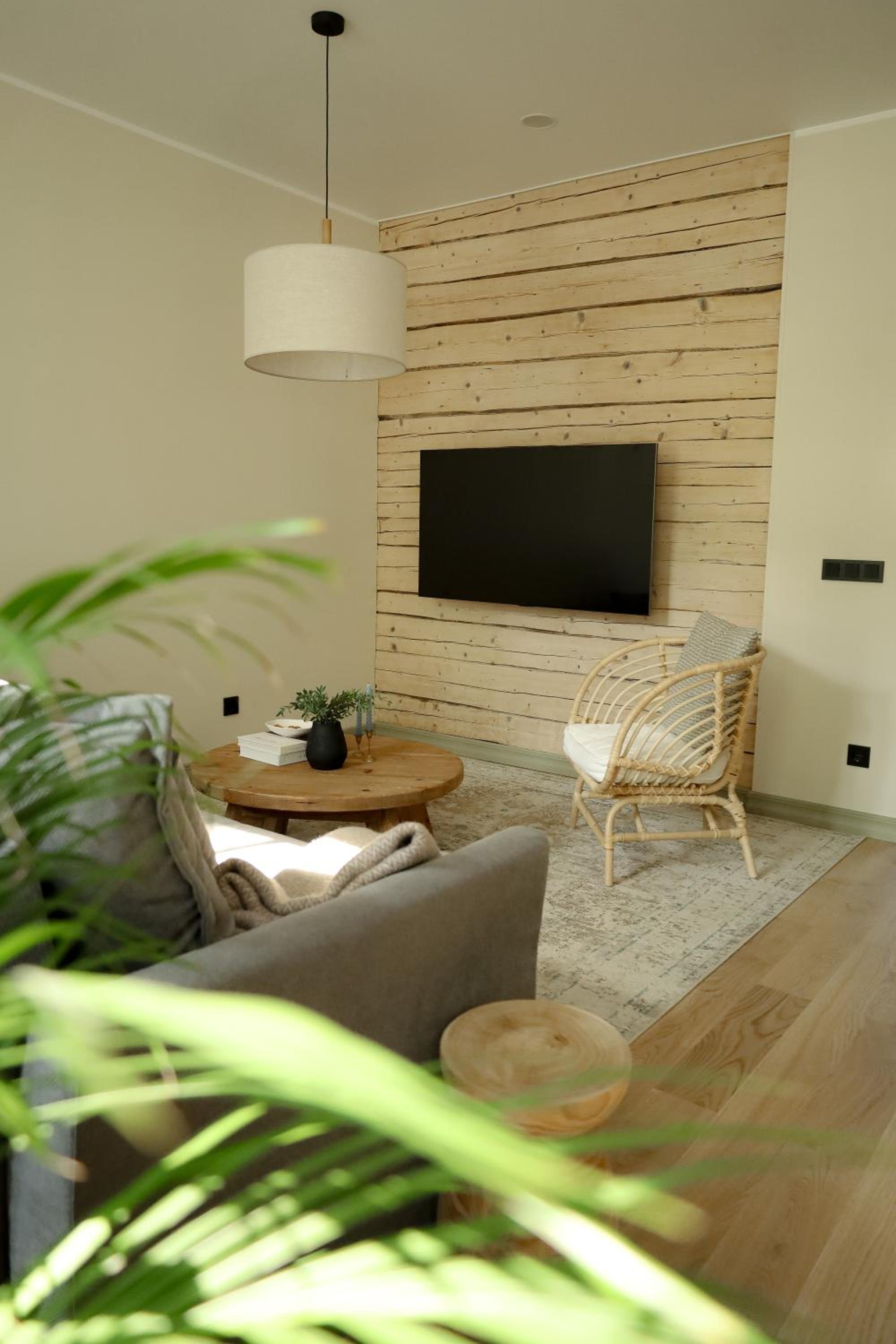Vaksali Apartment, kaks minutit Ugalast