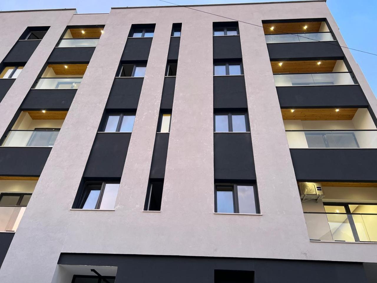 Hotel New apartment - Image 1