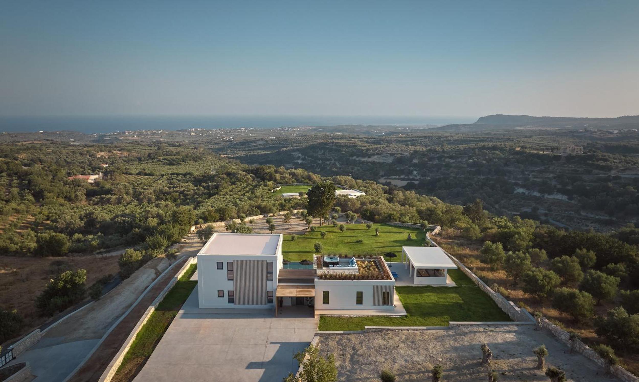 Gavras Exclusive Villas, with Infinity Pools, Spa Whirlpools & SeaViews, By ThinkVilla