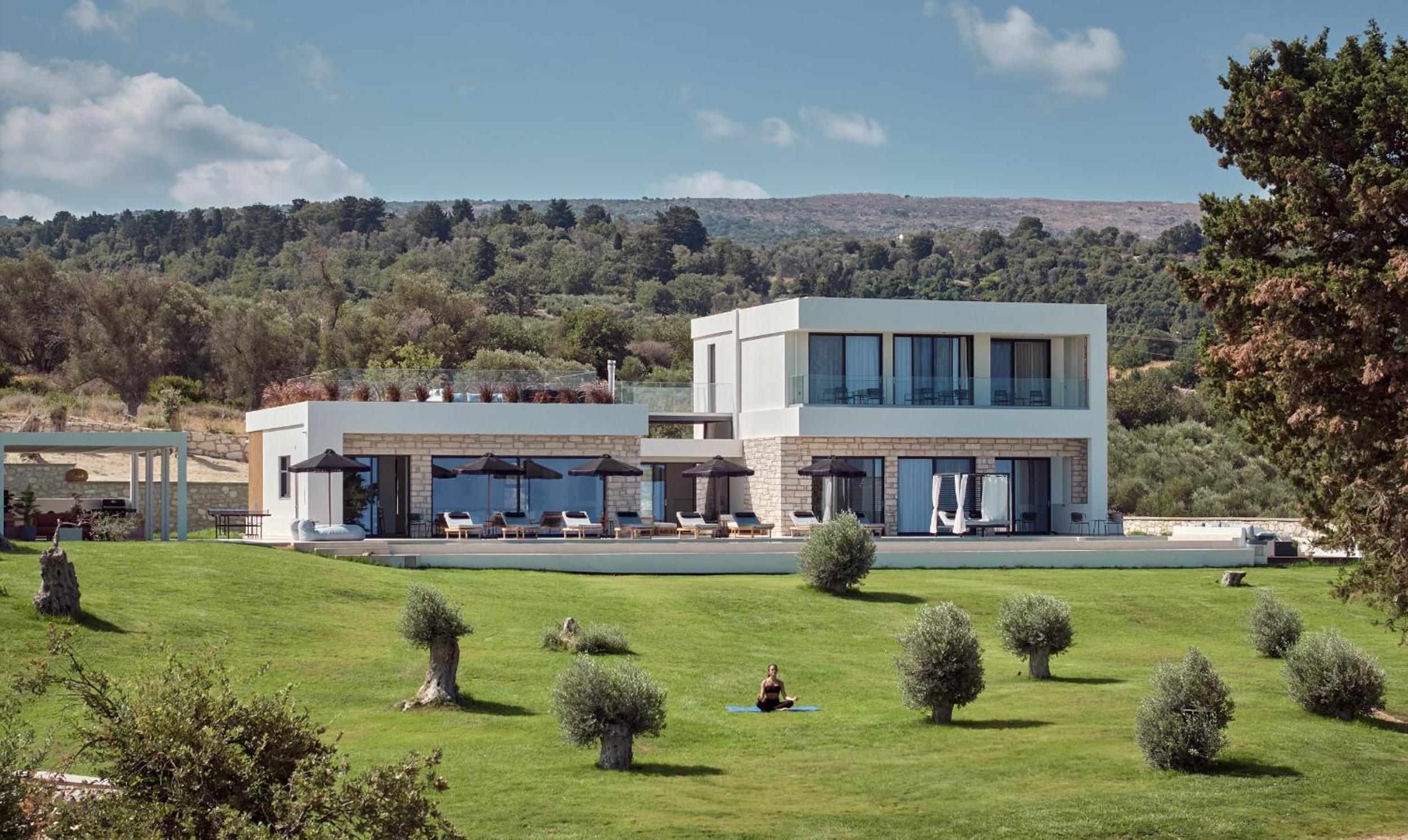 Gavras Exclusive Villas, with Infinity Pools, Spa Whirlpools & SeaViews, By ThinkVilla