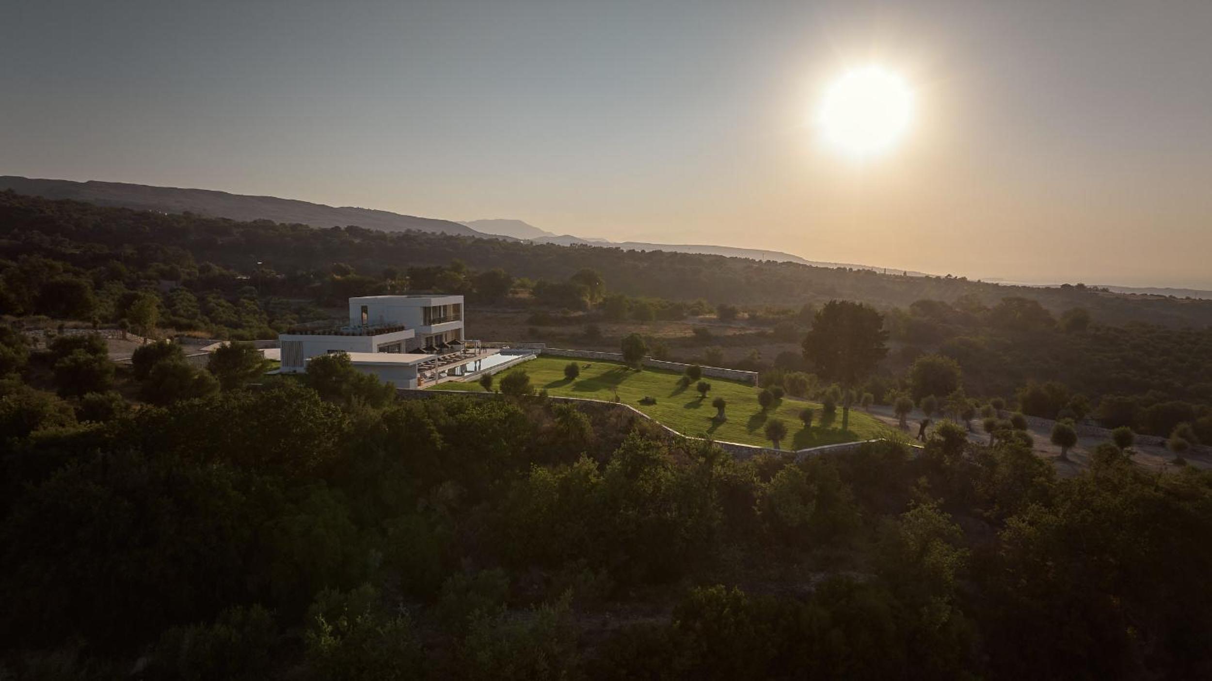 Gavras Exclusive Villas, with Infinity Pools, Spa Whirlpools & SeaViews, By ThinkVilla photo 5