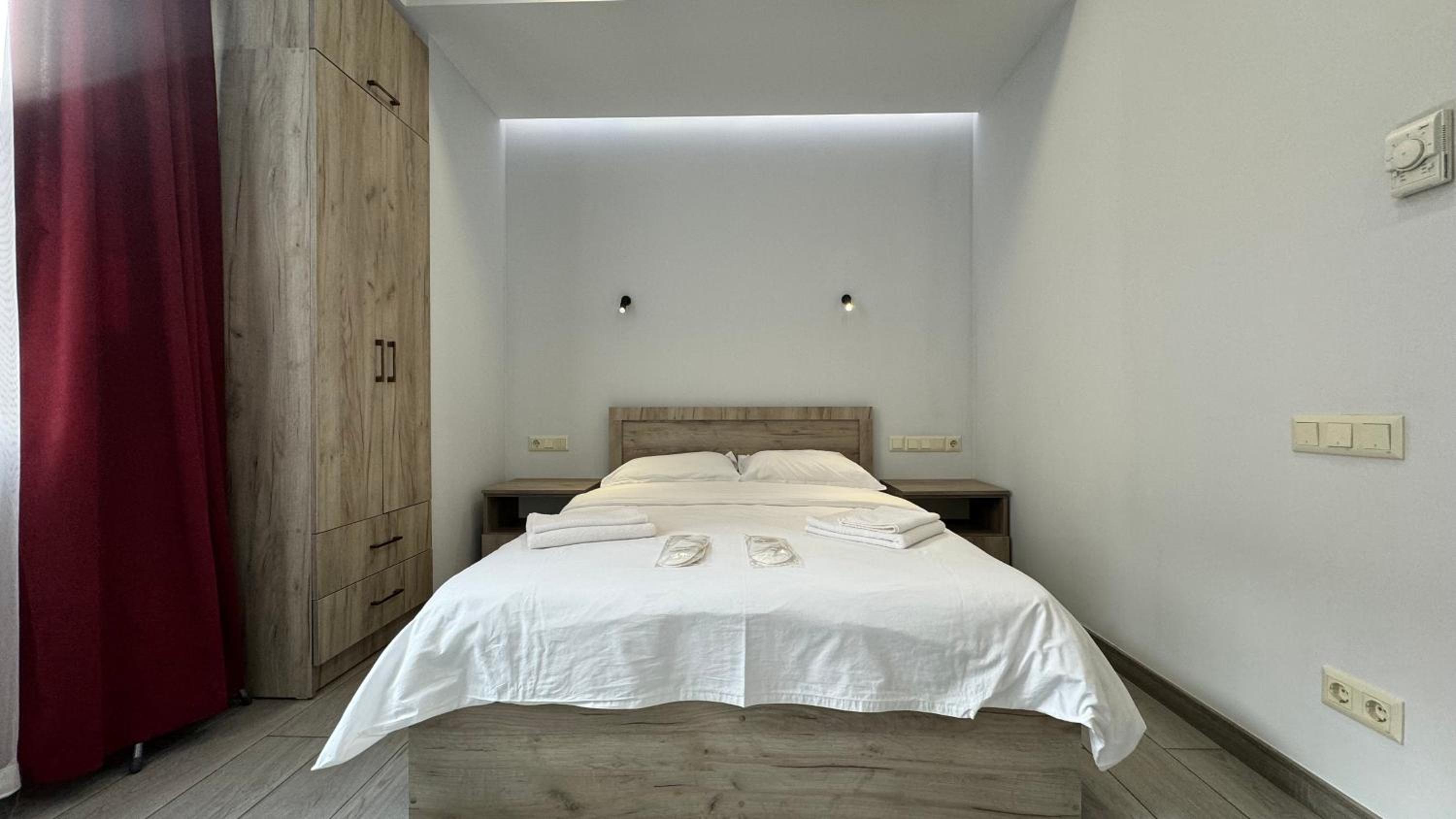 Apart-hotel on Koghbatsi 16