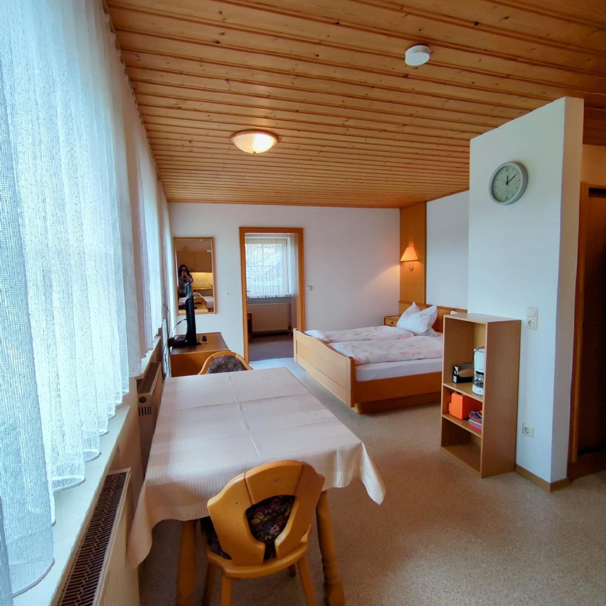 Monteurzimmer Lichtenauer Hof