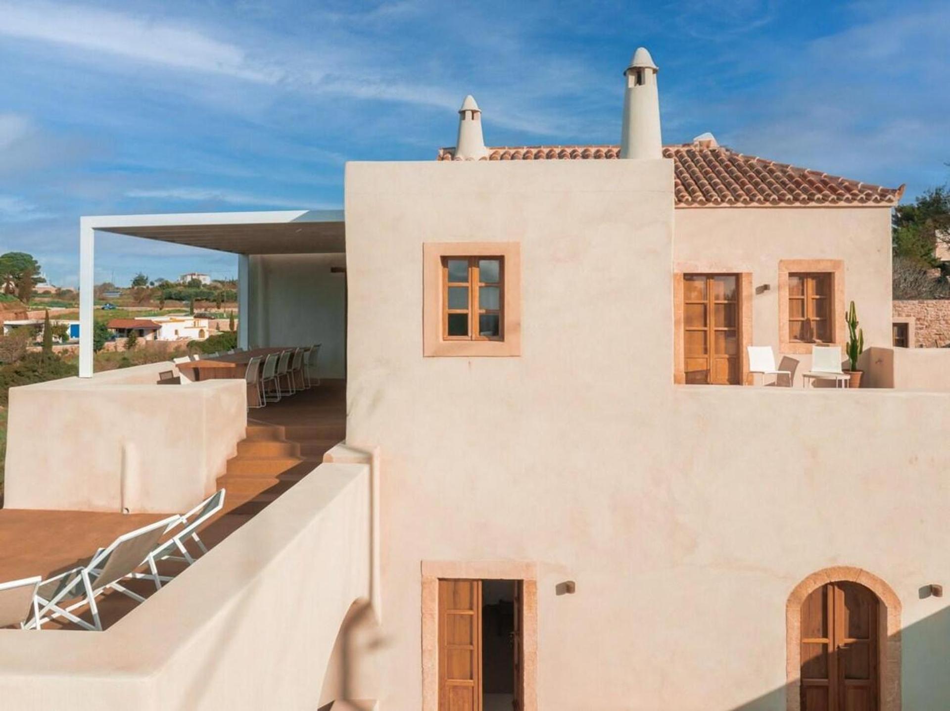 Casa Kombonada - Luxury Villa to rent in Kythira view 4