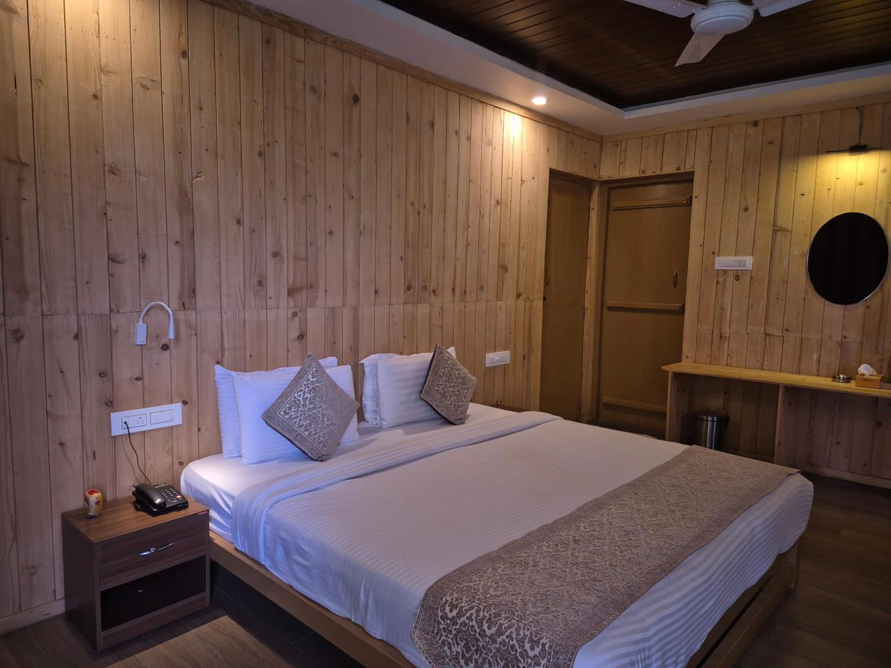 Zacs Valley Resort & Wellness Retreat Kodaikanal