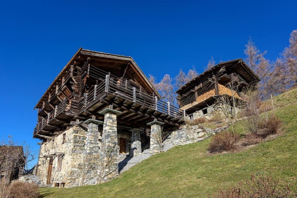 Splendides granges proches des stations de skis