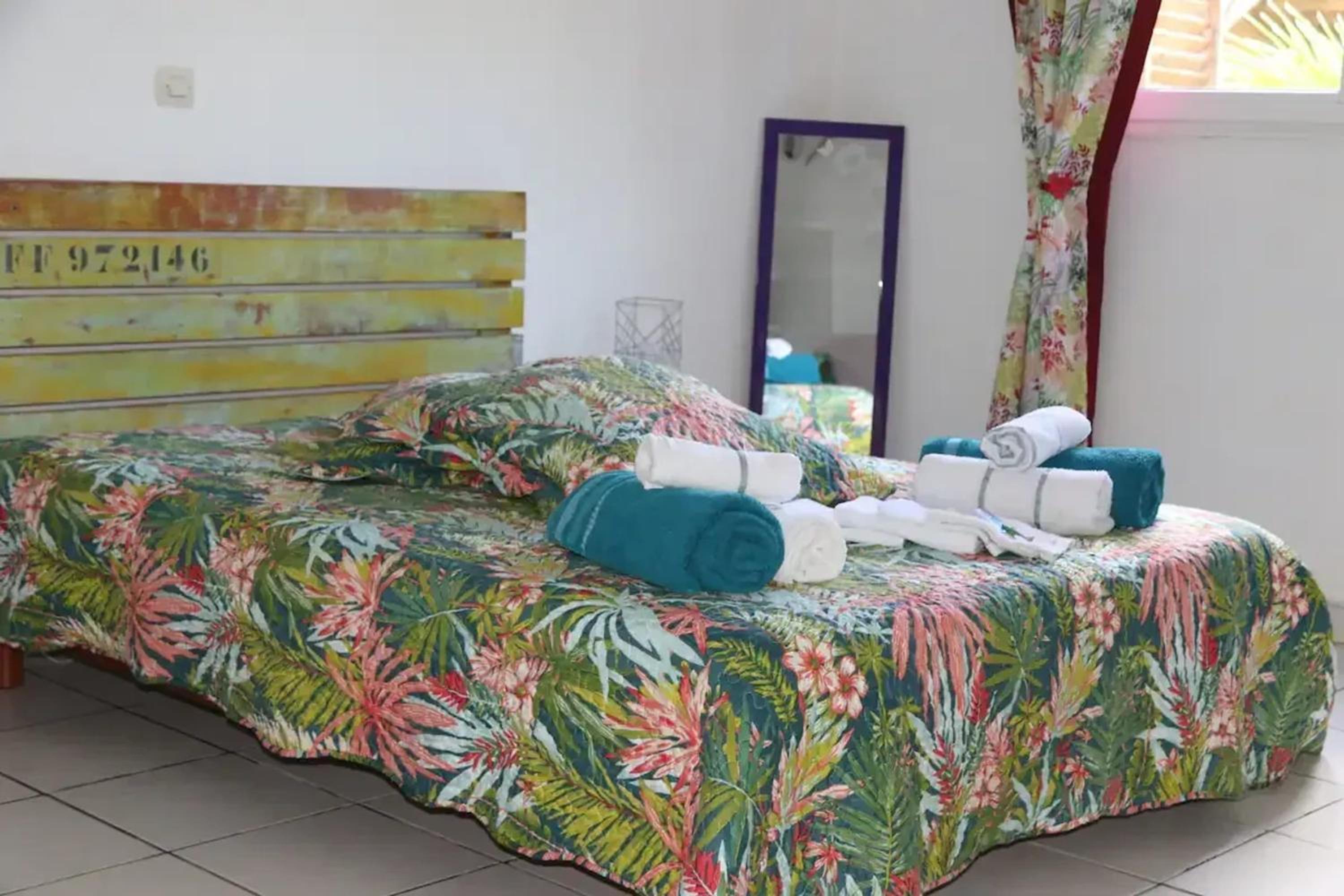 Charmant studio à La Trinité 30 m² avec jardin privé view 3
