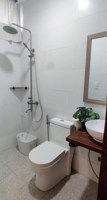 CASA TROPICA VILLAS - Lambana Villa Modern Hot Spring Pool Pet-Friendly Private Resort with Mountain View view 5