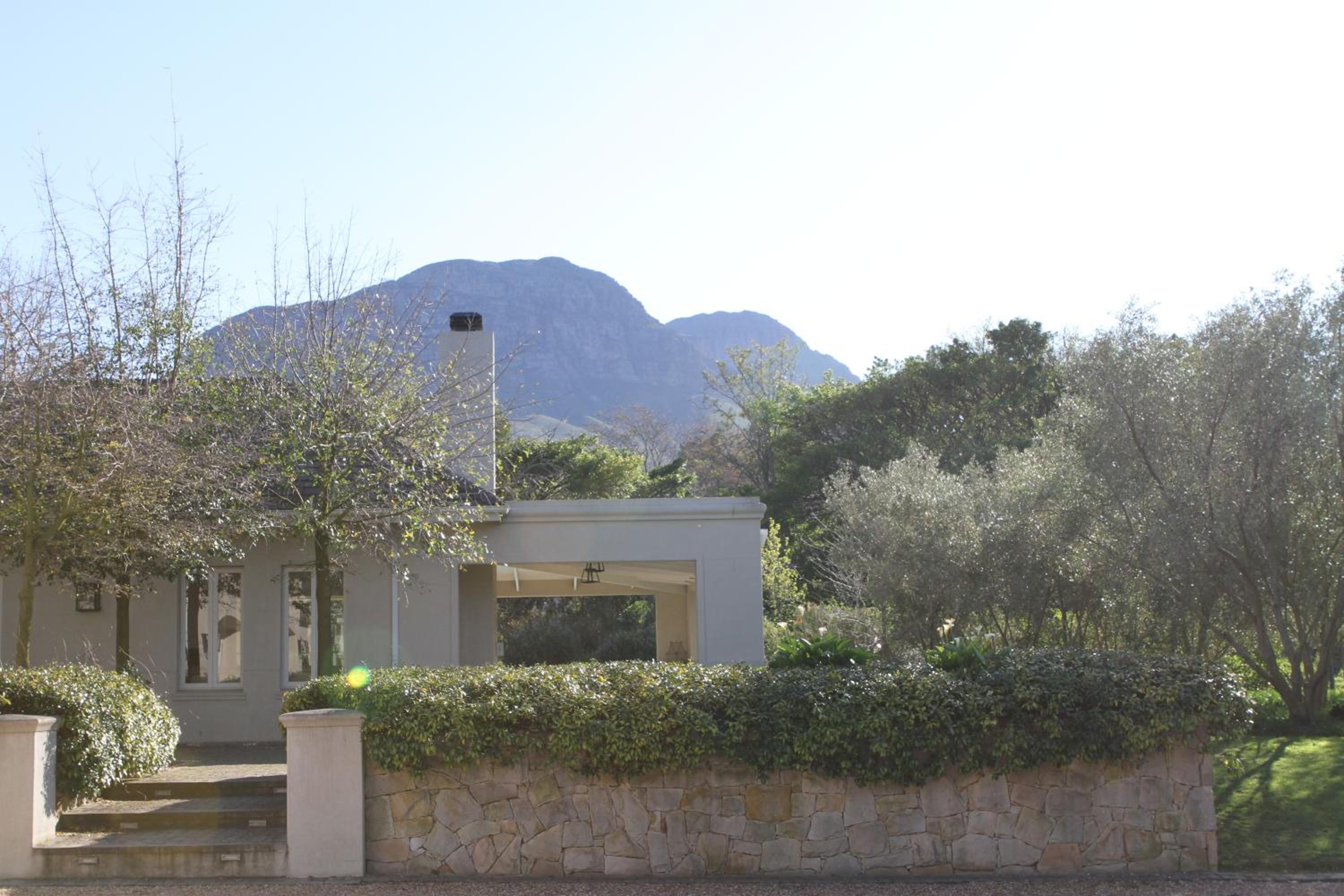 Jakaranda Cottage