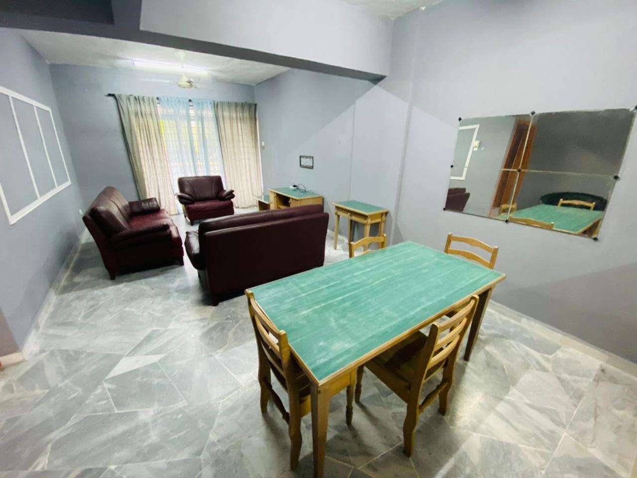 Azfaridah Homestay photo 5