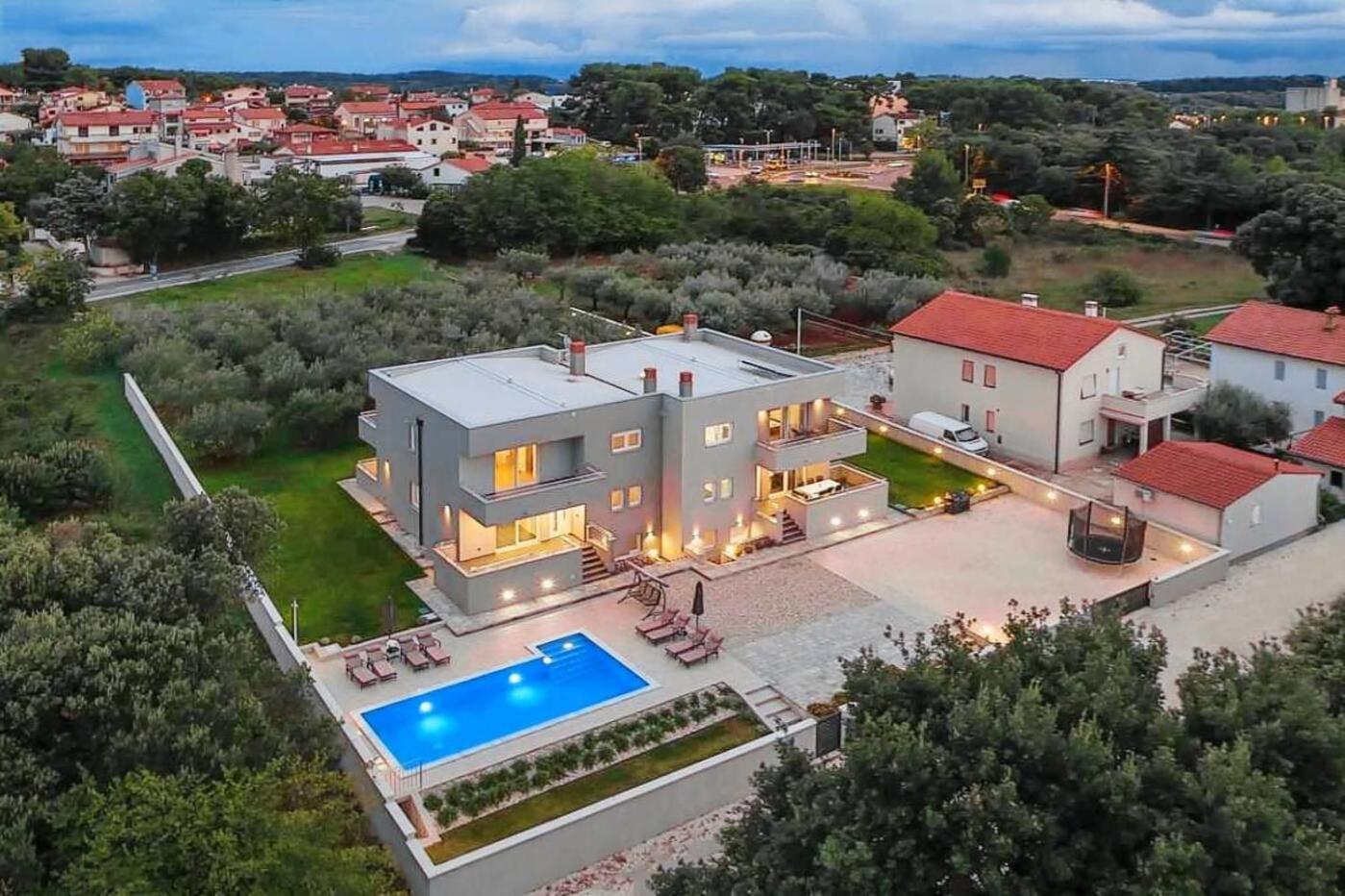 Villa Grande T&D for 14 people in Pula with sauna, fitness & heated pool view 3