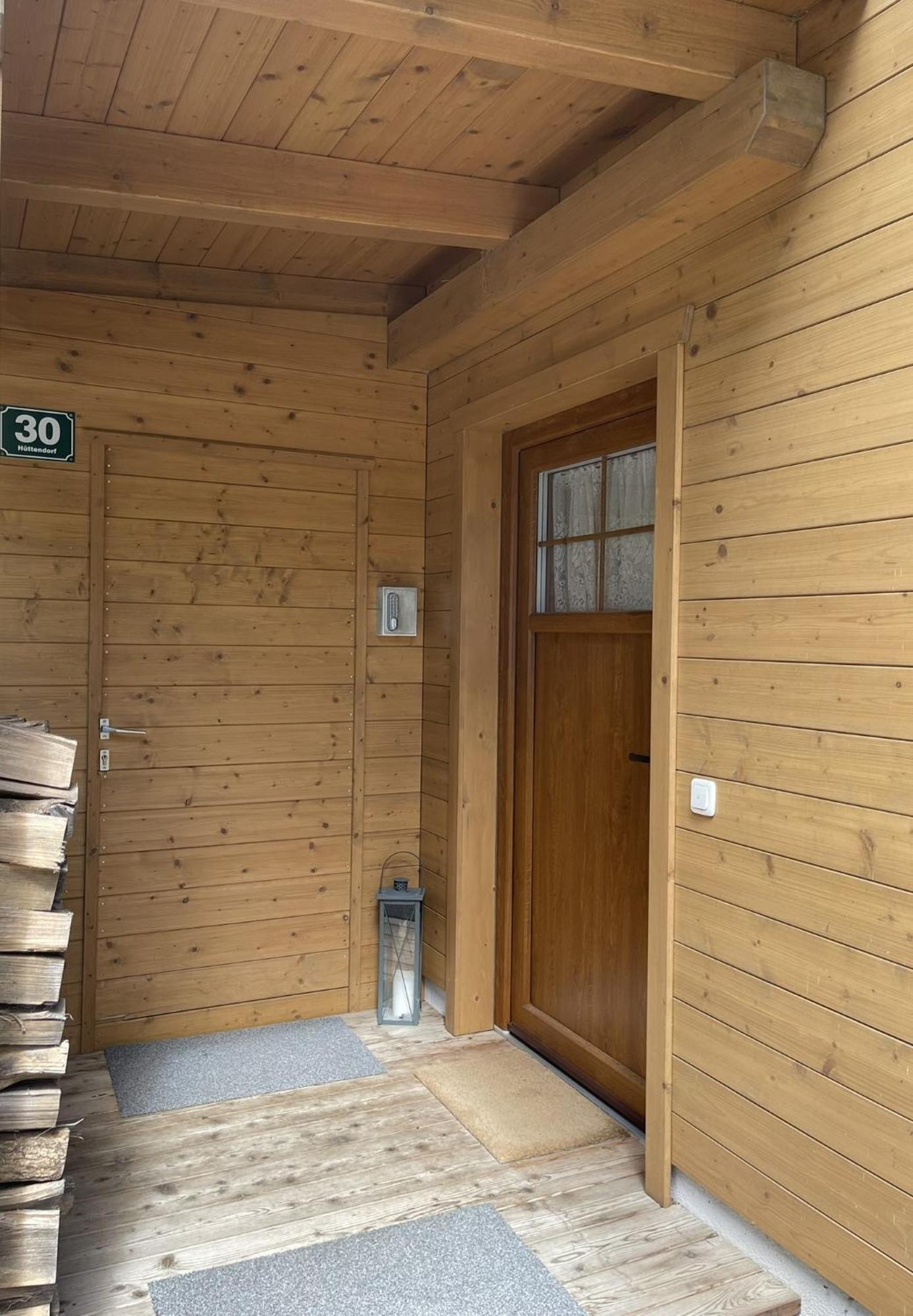 Almhütte-Flattnitz