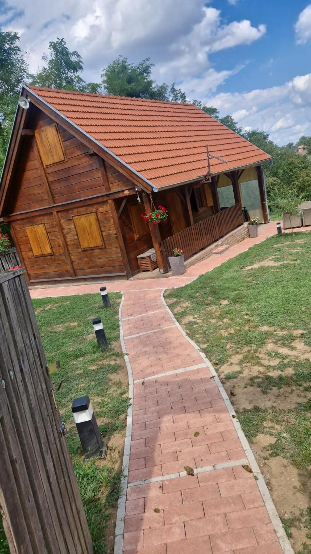 PETRA kuća za odmor view 2