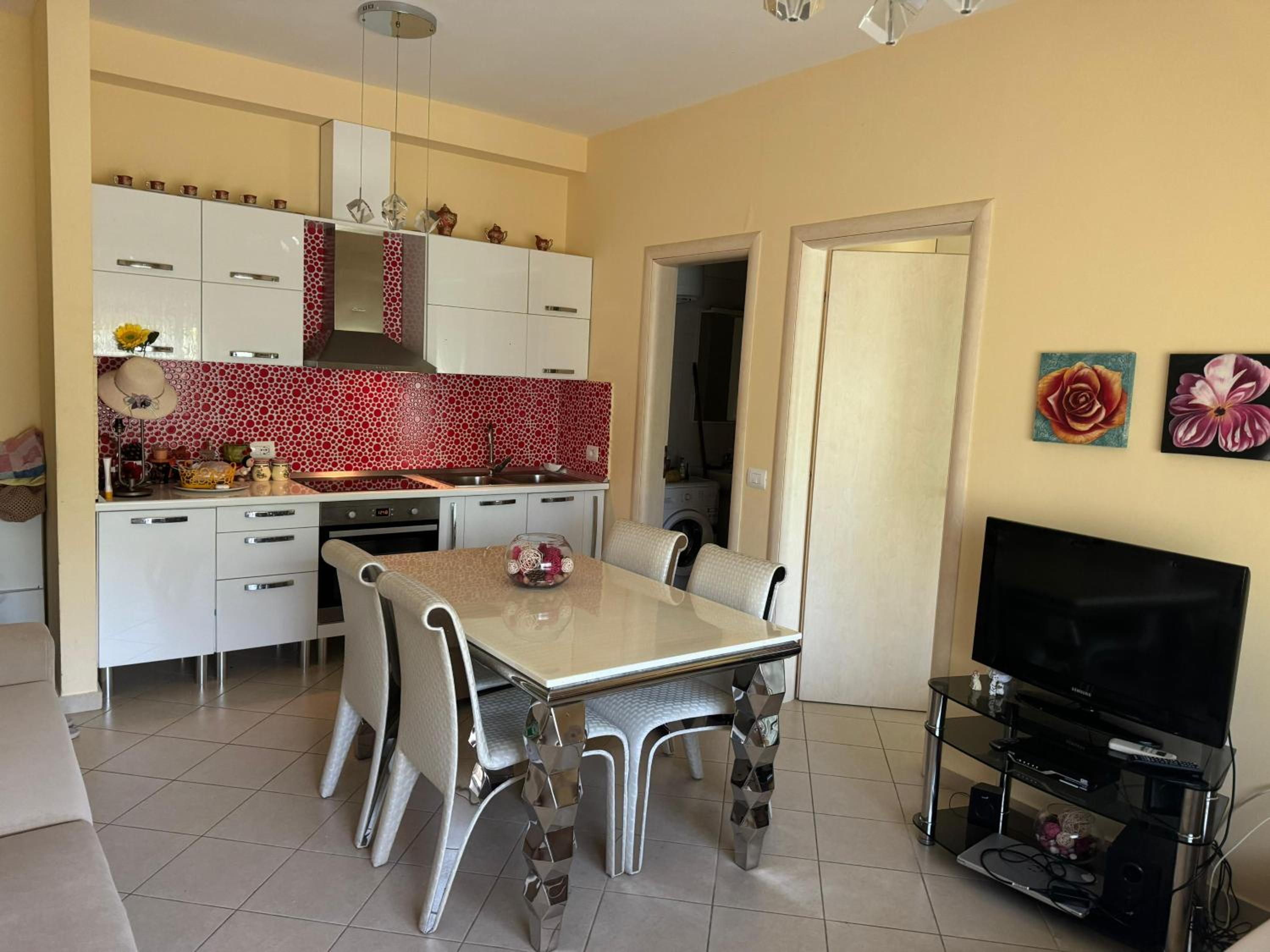 Apartament gjiri lalzit photo 2