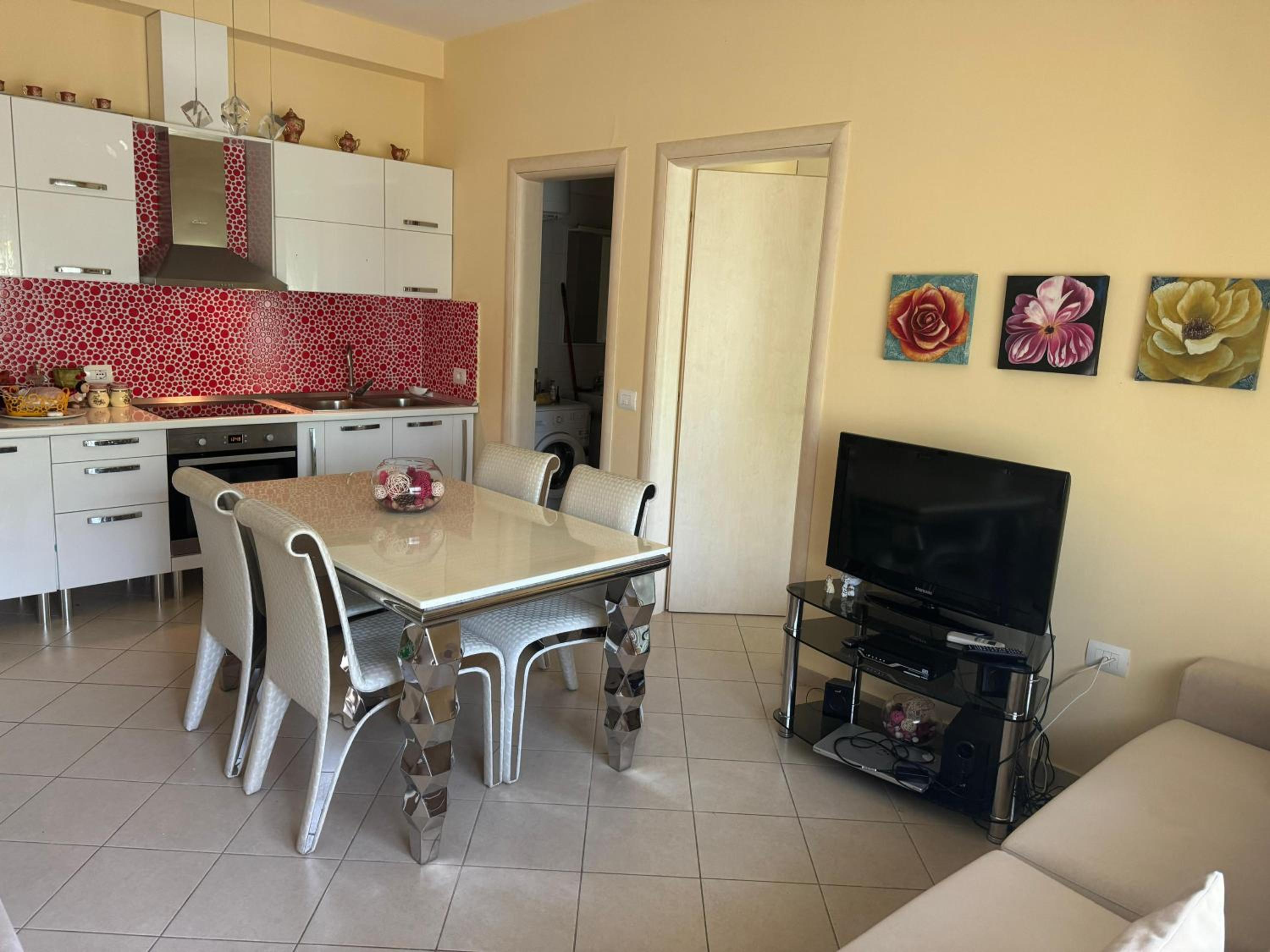 Apartament gjiri lalzit photo 4