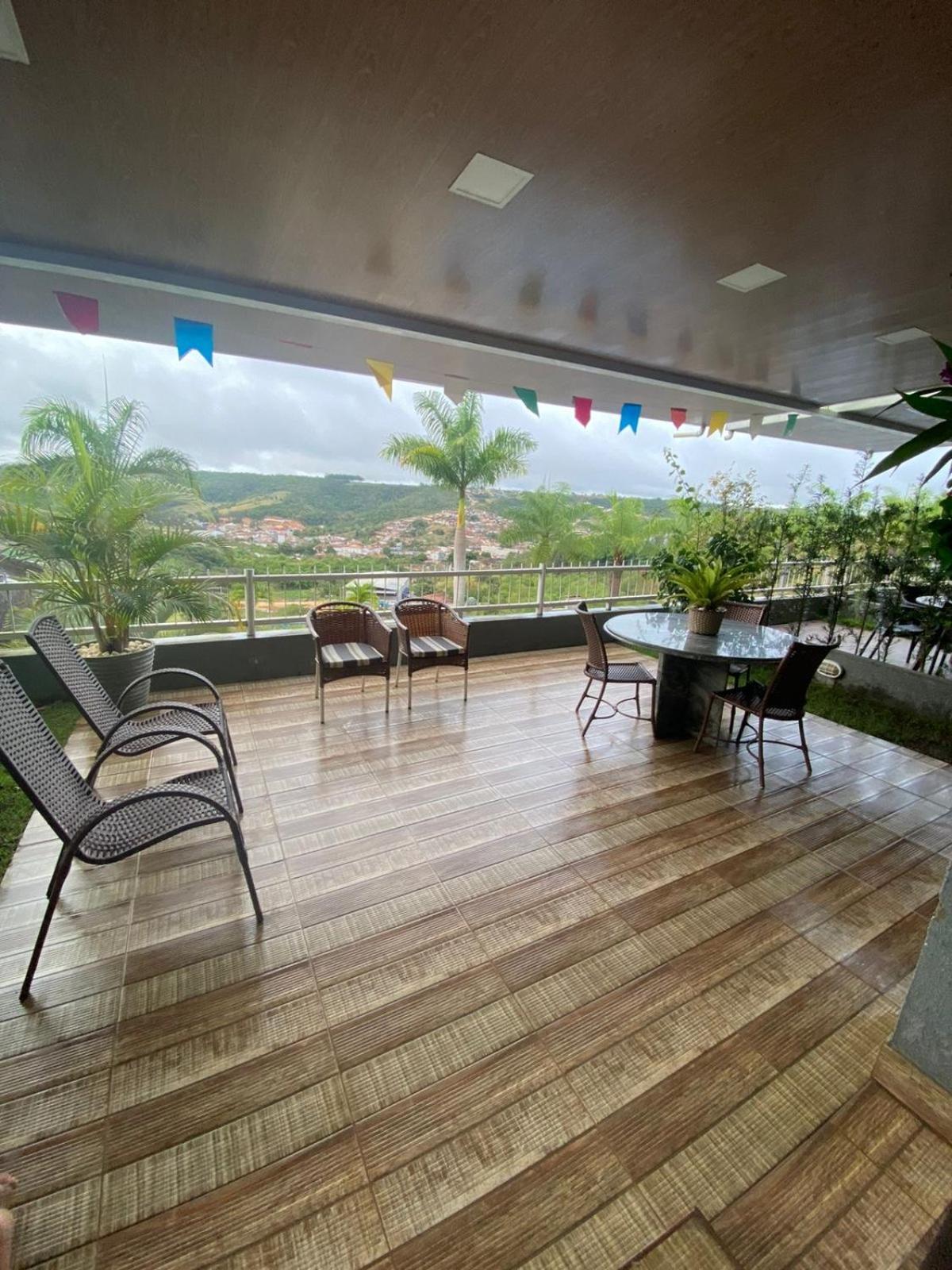 Condomínio Alto da Serra Villas- Bananeiras 110B