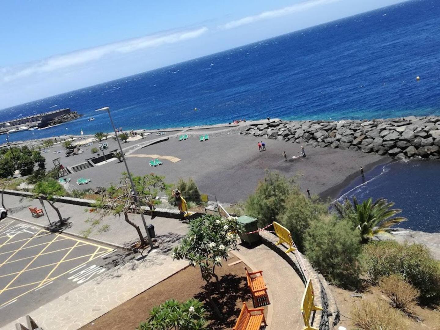 Radazul Beachfront apartment